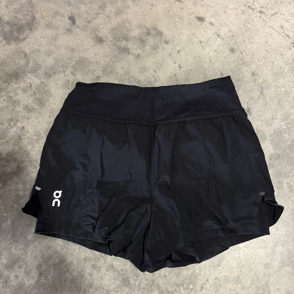 On Cloud Running Midnight Black Shorts
